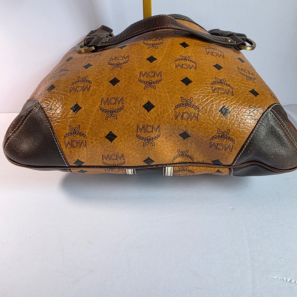 MCM Visetos Shoulder Bag small Tan and Black - Picture 6 of 9